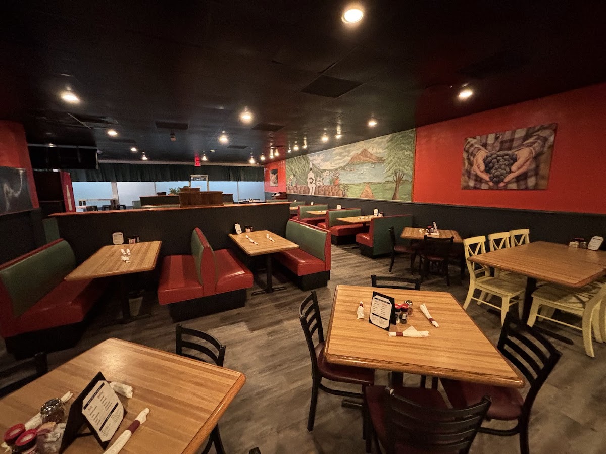 Cafe Vesuvio Italian Restaurant & Pizzeria